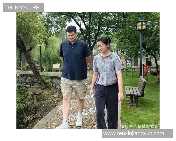 姚明全家视频揭秘家庭生活点滴展现温馨幸福瞬间