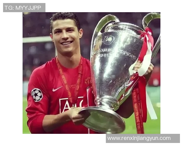 前一百足球明星的辉煌历程与传奇故事全解析